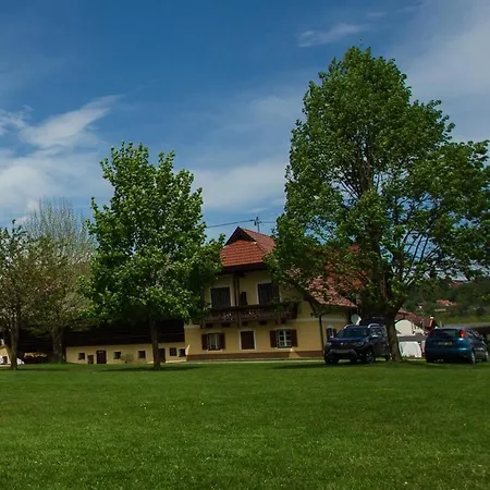 아파트 Gaestehaus Dobernig *